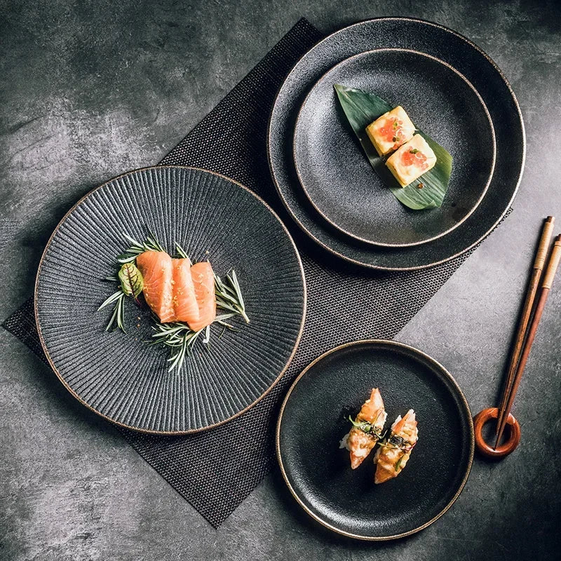 NoirStone – Frosted Black Ceramic Dining Plate