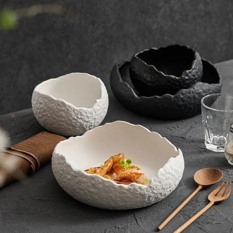 🌀 Creative Irregular Ceramic Bowl – A Touch of Art for Every Meal