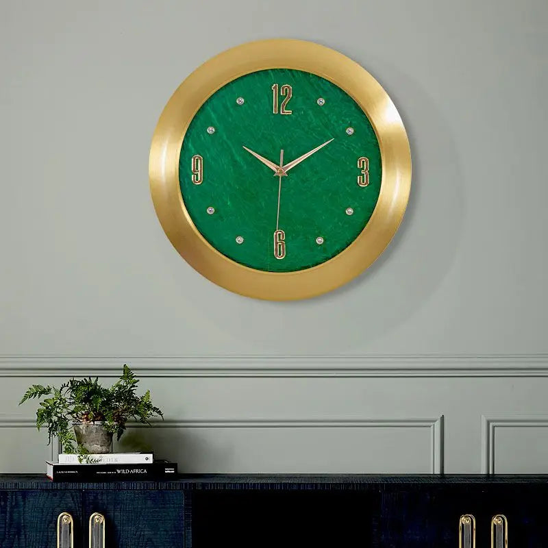 Timeless Elegance – Brass Quartz Wall Clock